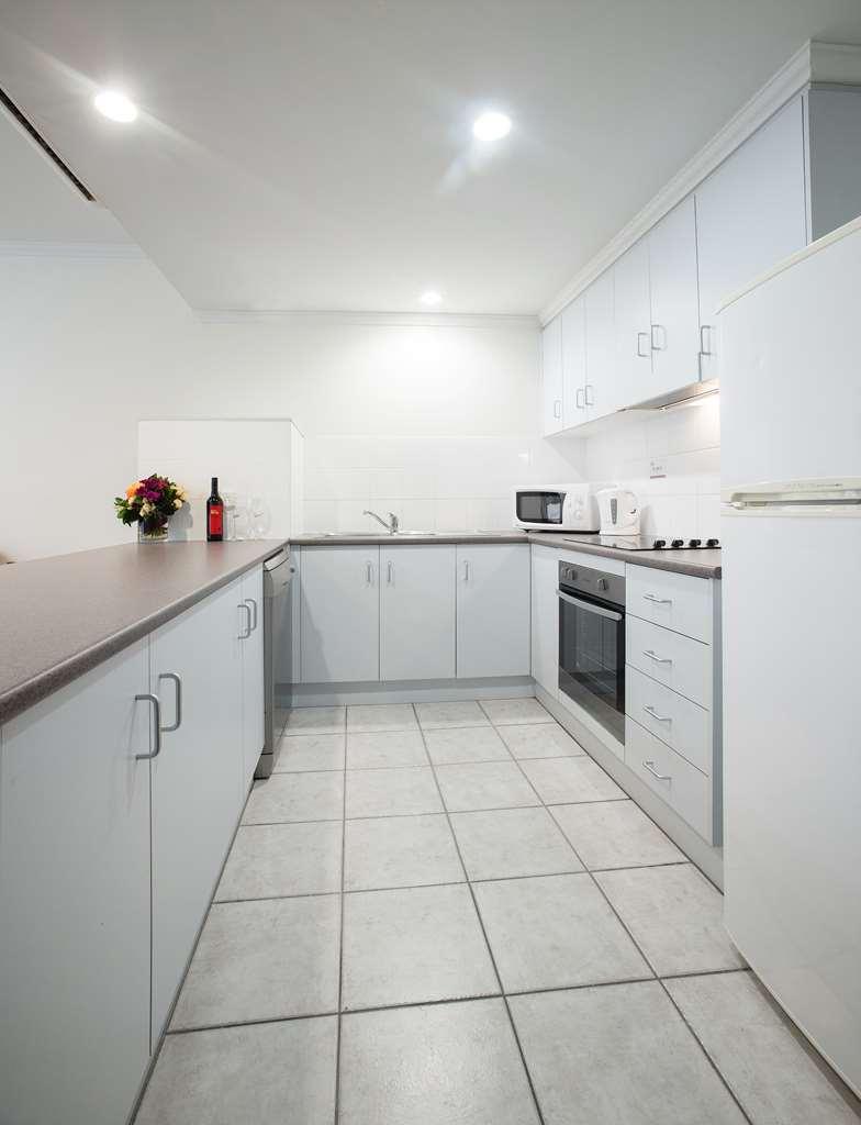 Franklin Apartments Adelaide Room photo